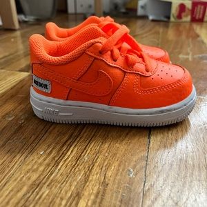 Brand new Nike Air Force 1 Lv8 toddler size 6c